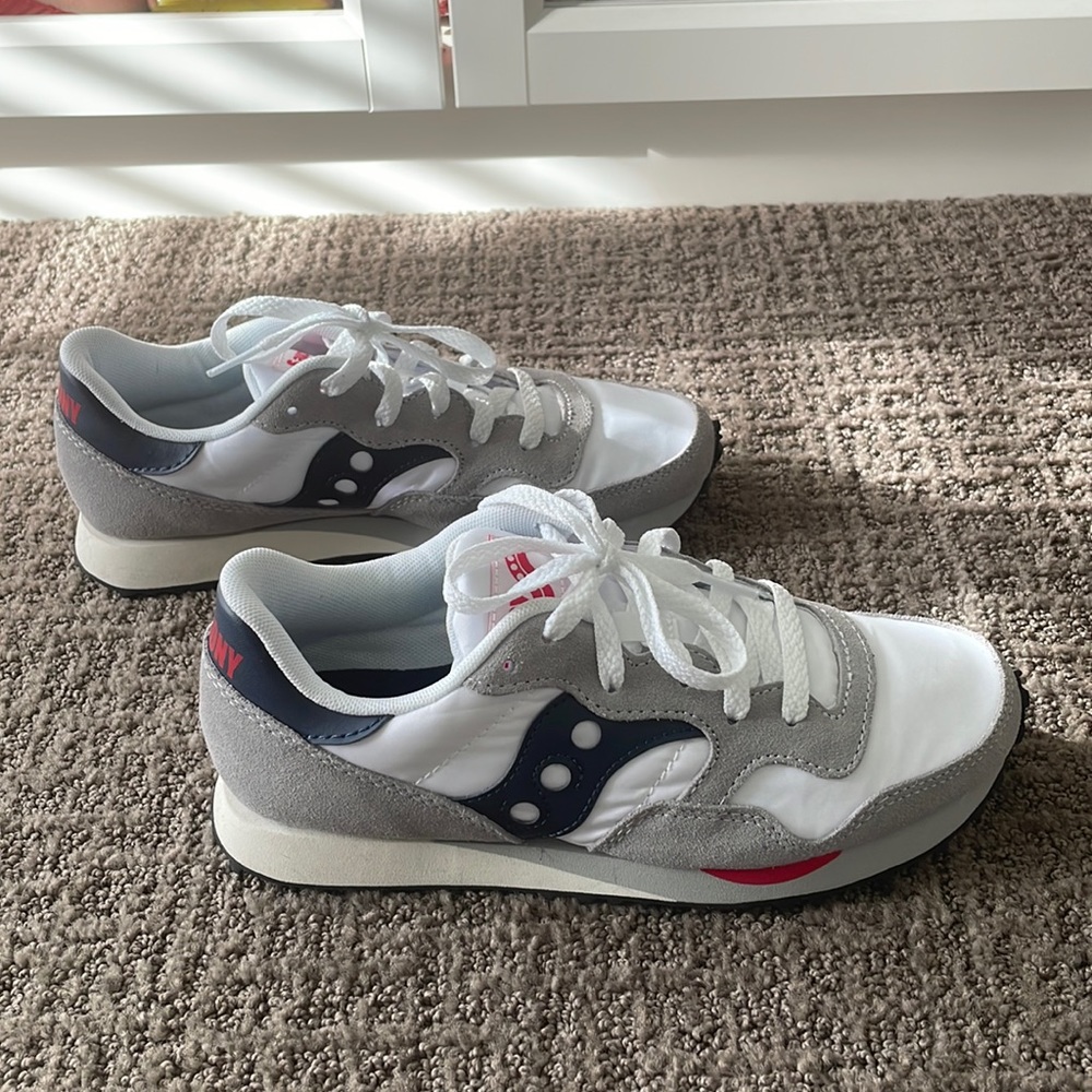 Saucony DXN ORIGINAL LIFESTYLE shoes size 6